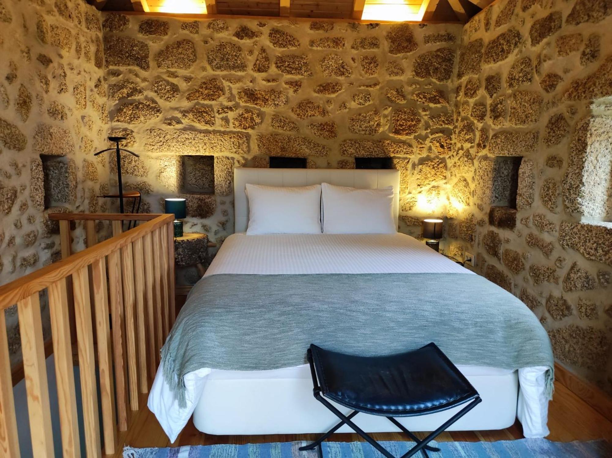 Bed and Breakfast Quinta De Sao Pedro De Vir-A-Corca Em Monsanto Exteriér fotografie